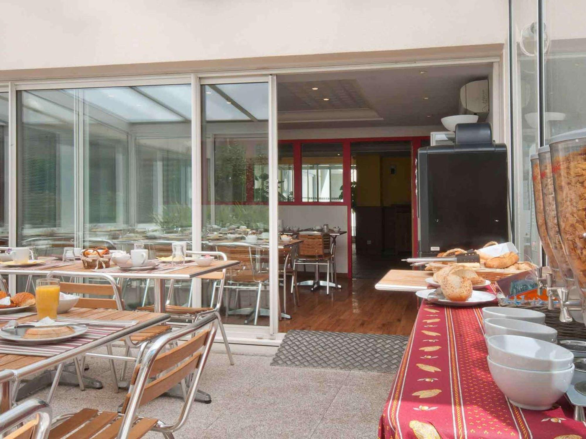 Aparthotel Adagio Access Marseille Prado Perier Экстерьер фото